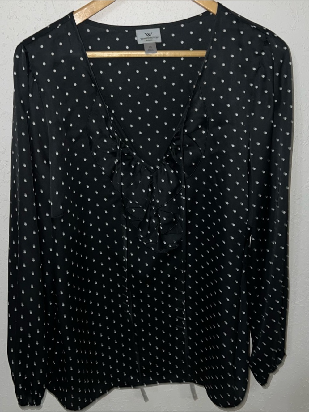 Worthington Black & White
Polka Dot Long Sleeve Blouse with Ruffle
Tie Front 1X